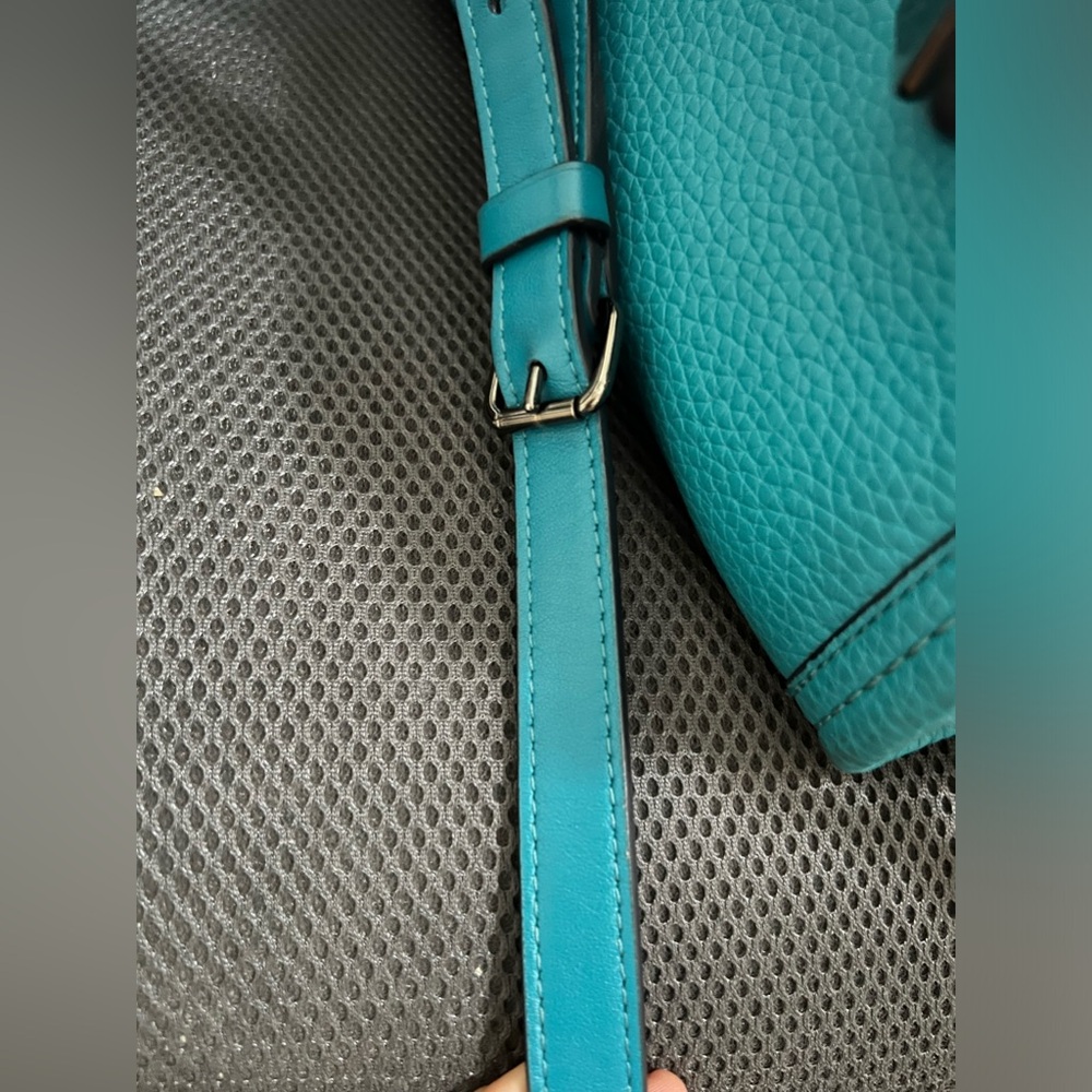 Excellent condition Coach bag - Picture 3 of 6